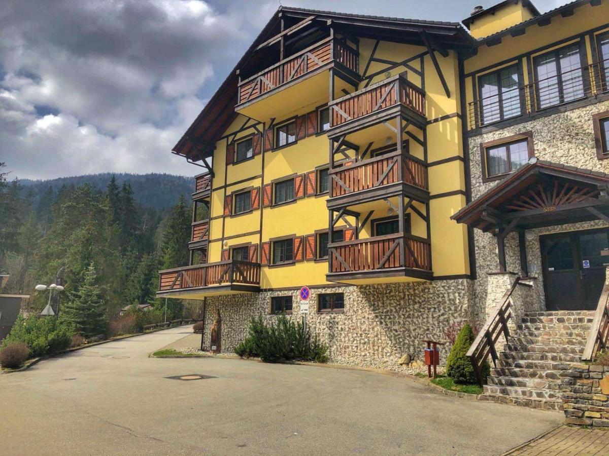 Apartman Renata 10 Ruzomberok Buitenkant foto